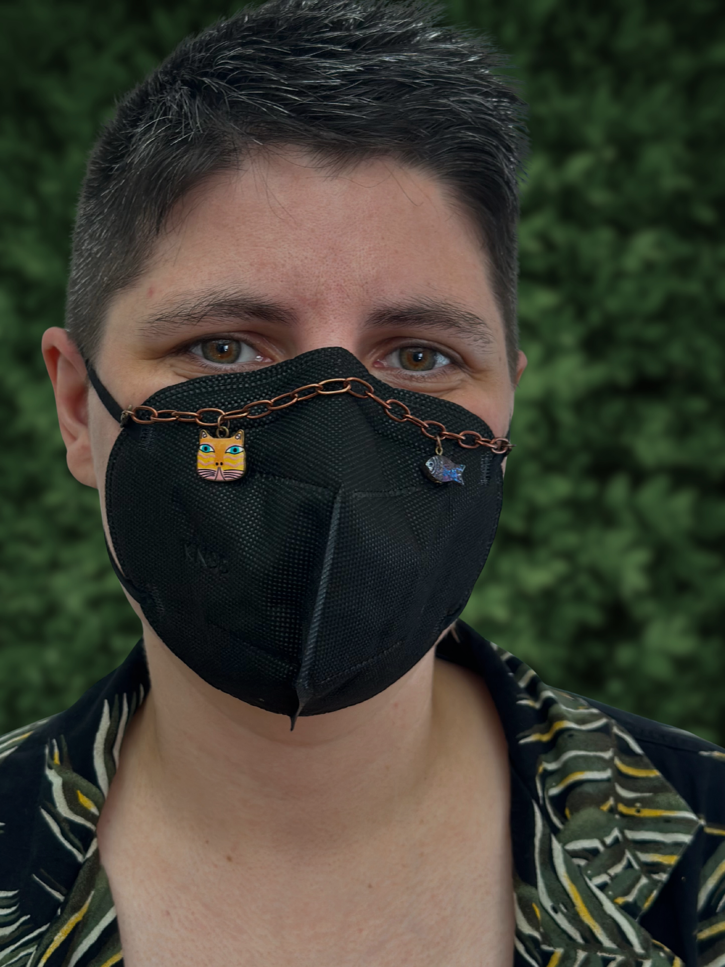 cat and fish mask chain