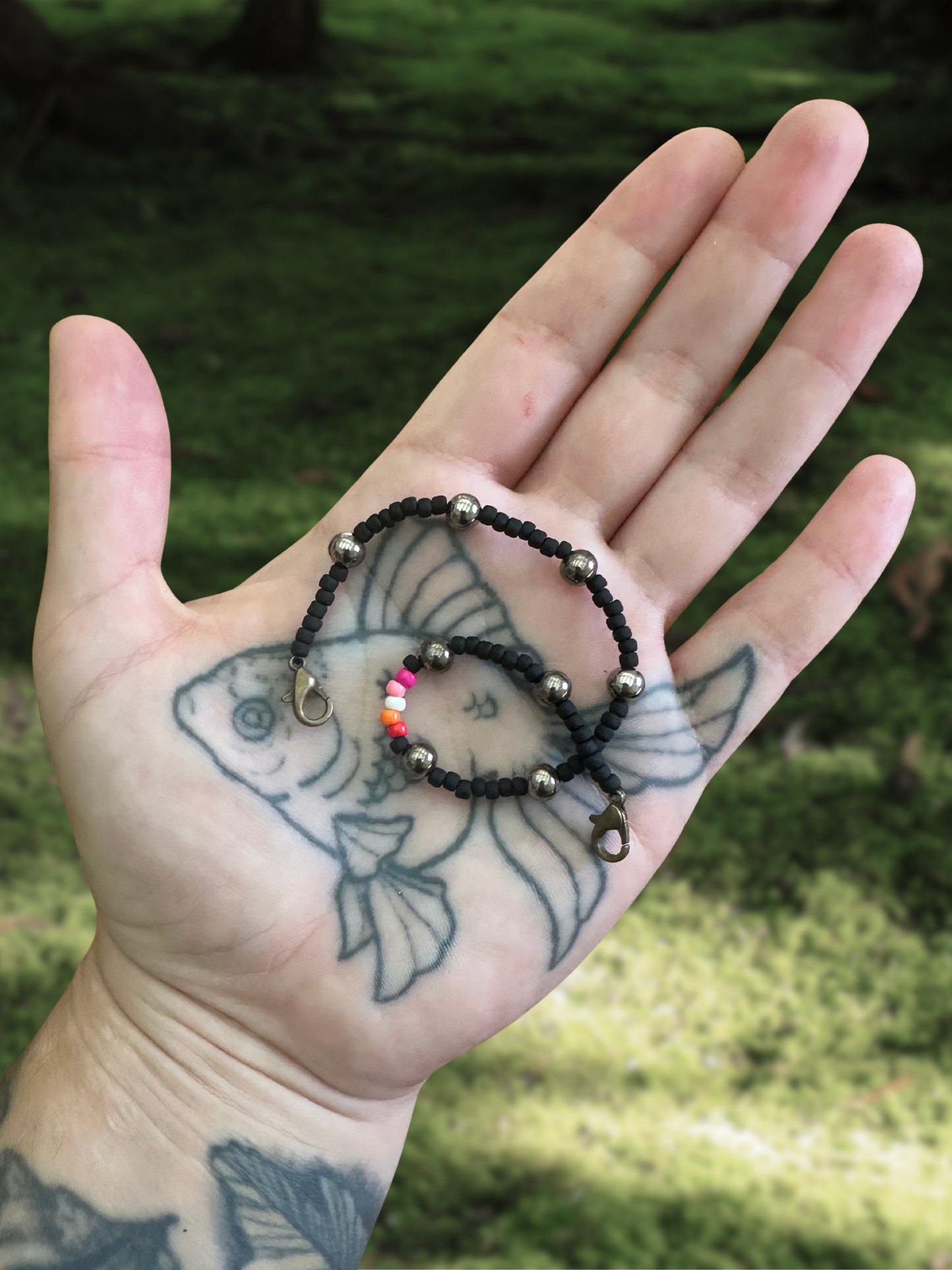 lesbian black mask chain