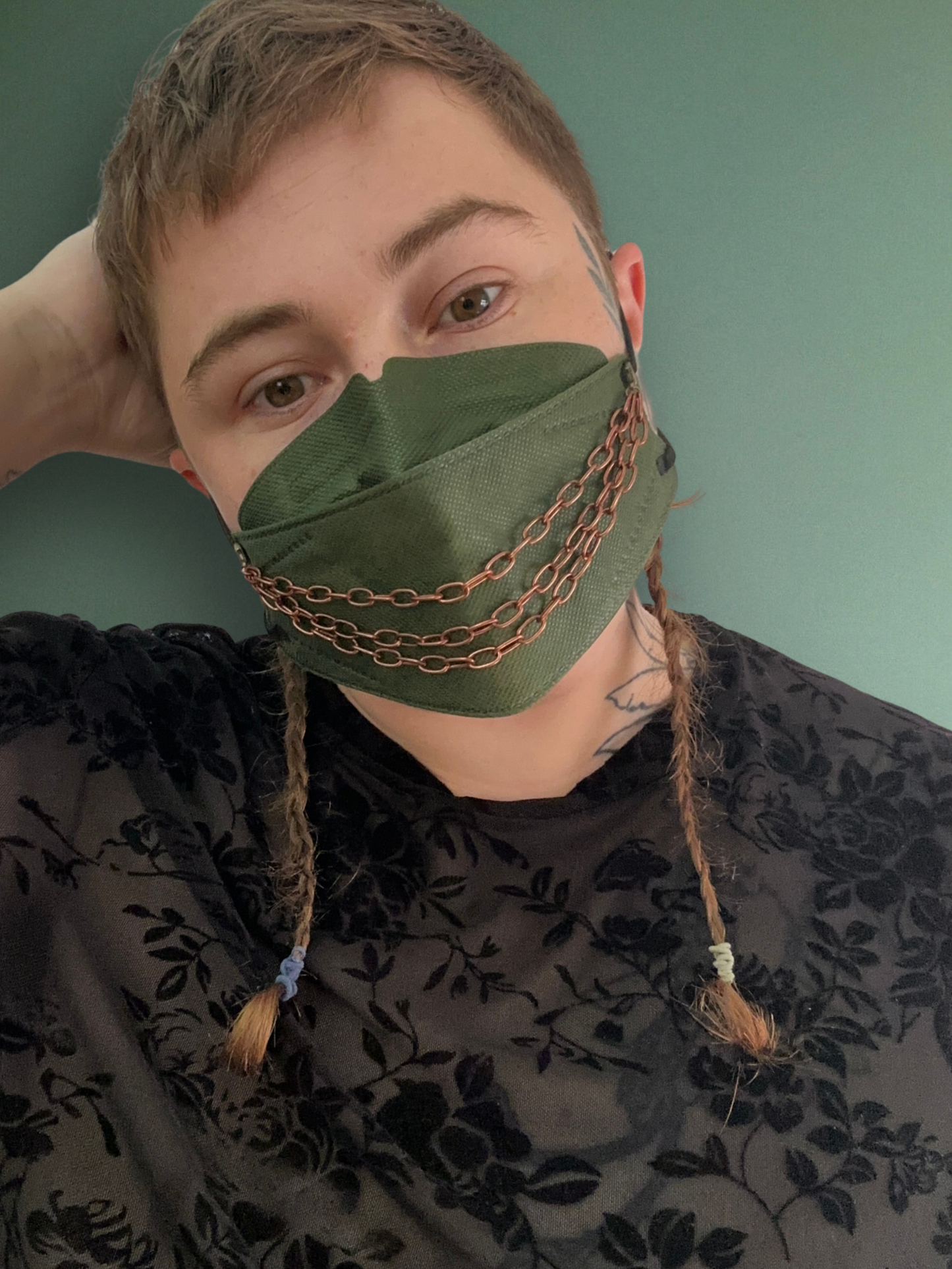 antique style triple chain mask chain